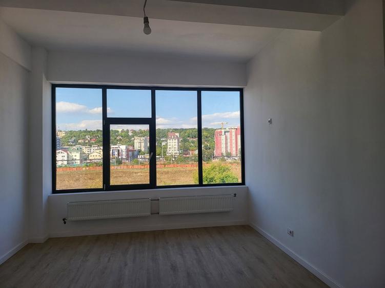 Apartament cu 2 camere decomandat în Țigarete