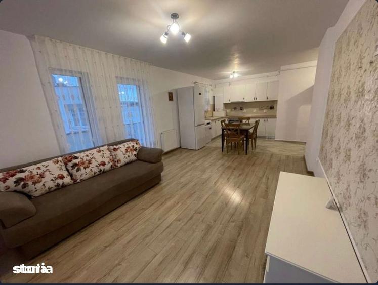Apartament cu 3 camere în Lazaret