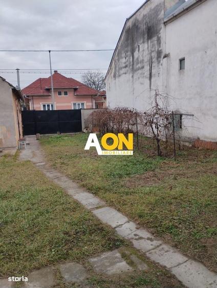 Casă cu 2 camere în Central