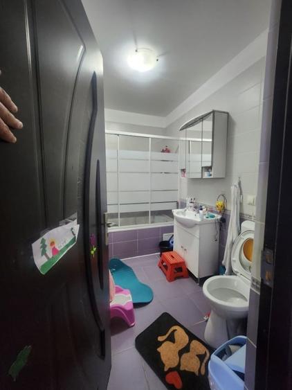 Apartament de 3 camere, 70 mp, parcare, curte/gradina 75 mp - 6