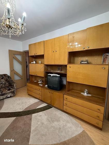 Apartament cu 2 camere decomandat, mobilat în Podul de Fier