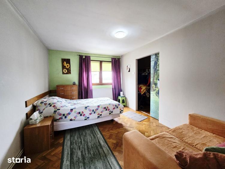 Apartament cu 2 camere decomandat în Bujac