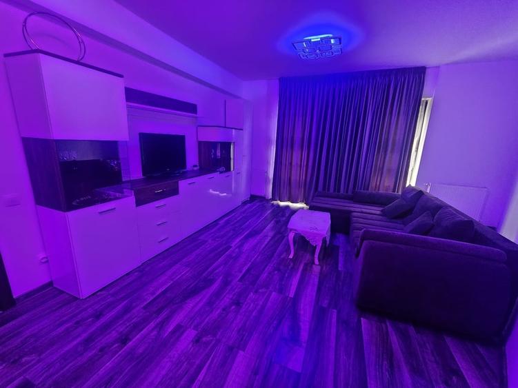 Apartament cu 2 camere decomandat în Metalurgiei