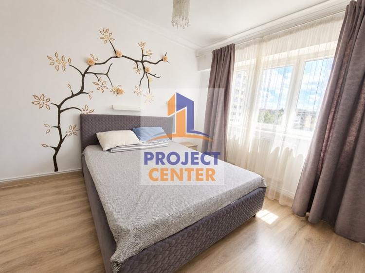 Apartament cu 3 camere decomandat, mobilat în Ultracentral