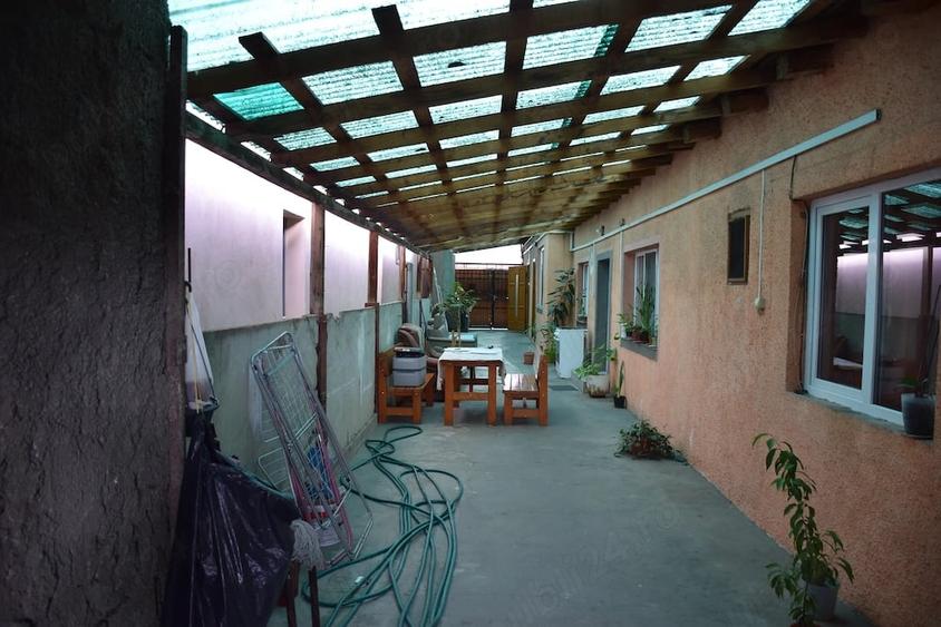 Casă cu 4 camere cu Teren 337 Mp în Central