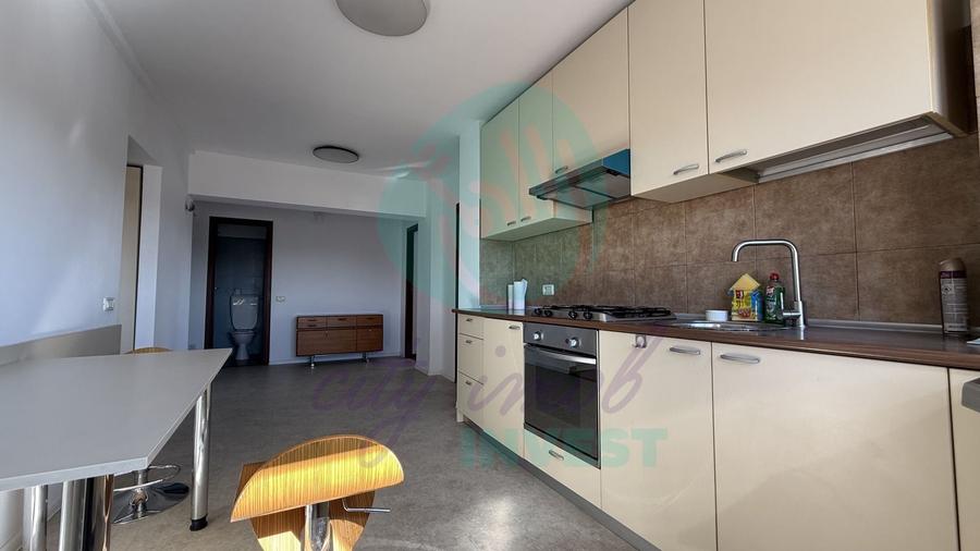 Apartament cu 3 camere decomandat, mobilat în Armeneasca