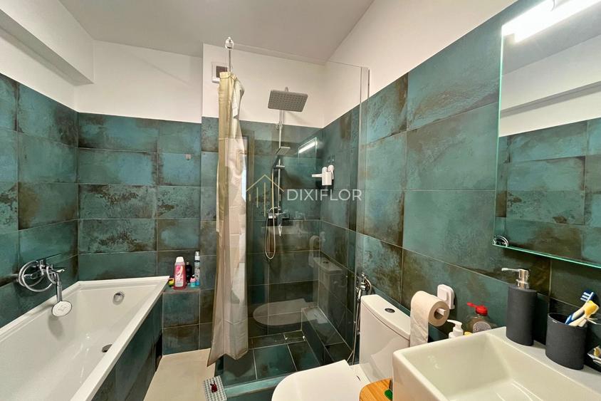 Apartament cu 3 camere decomandat, mobilat în Livezeni