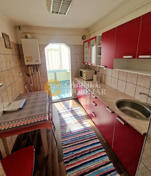 2 Camere Decomandat- Etaj 2/4- Zona Dacia- Strada Tabacului