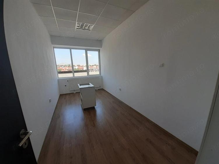 Spațiu comercial, de 125 mp, în Obor