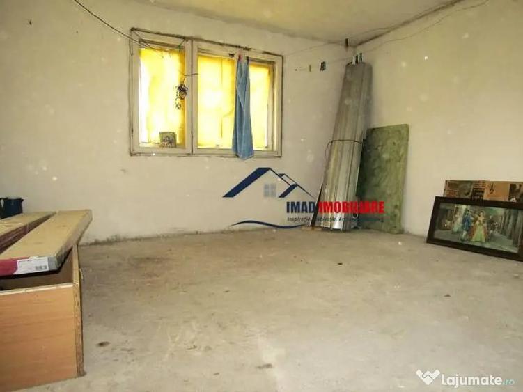 Casă cu 2 camere cu Teren 47 Mp în Central