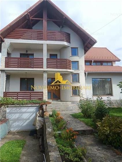 Casă individuală cu 6 camere cu Teren 698 Mp în Albert