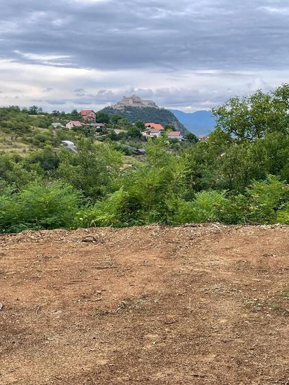 Teren de 465 mp, în Deve