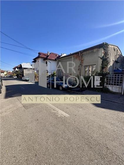 Casă individuală cu 4 camere cu Teren 205 Mp în Ultracentral