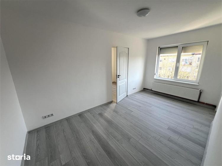 Apartament cu 3 camere în Solidarității
