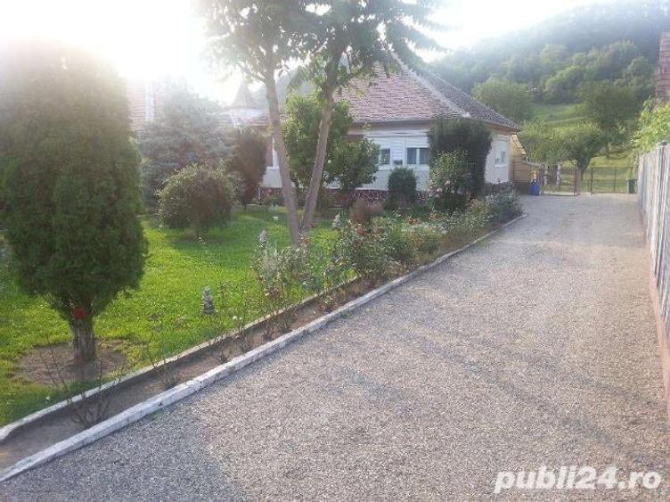 Casă cu 3 camere în Dumbrăveni