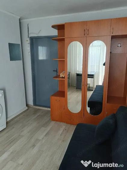 Garsonieră semidecomandată în Rahova