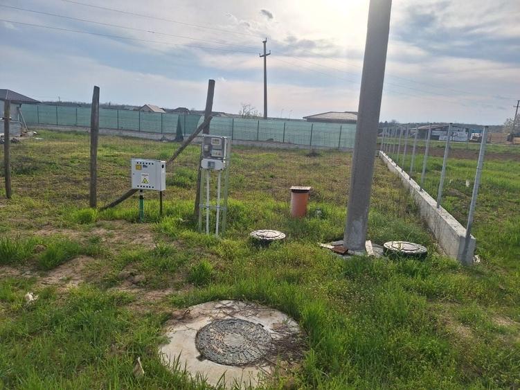 Teren de 700 mp, în Exterior Vest