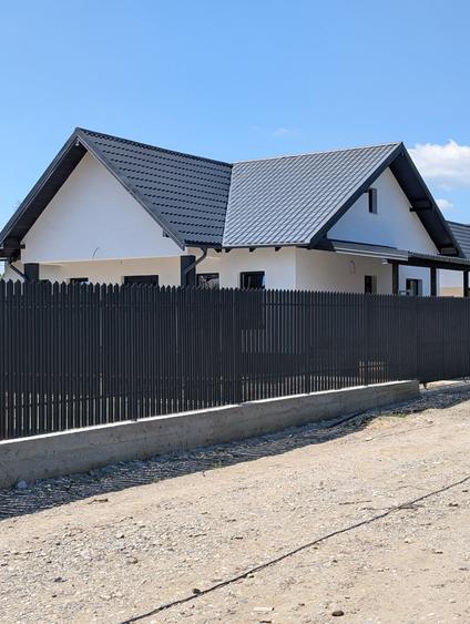 Casă individuală cu 3 camere cu Teren 380 Mp în Nord