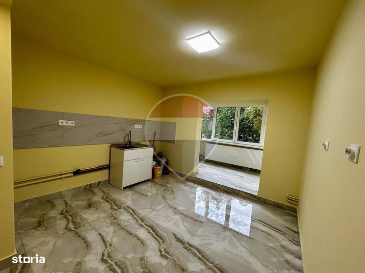 Apartament cu 2 camere decomandat în Republicii