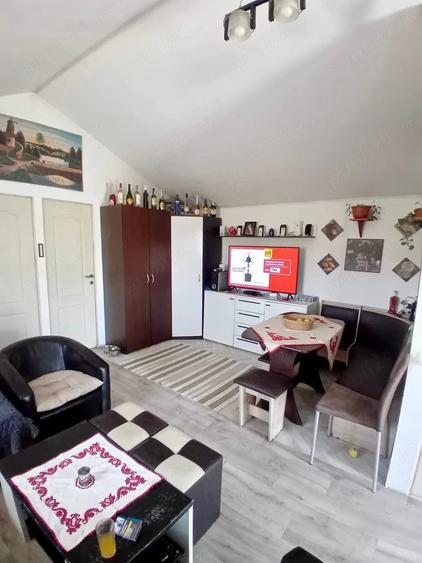 Casă cu Teren 1500 Mp în Central