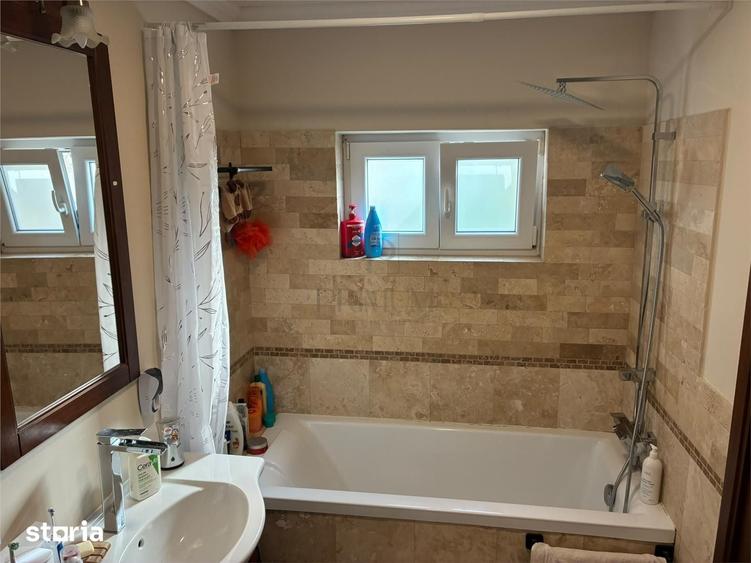Casă cu 3 camere cu Teren 315 Mp în Moșnița Nouă