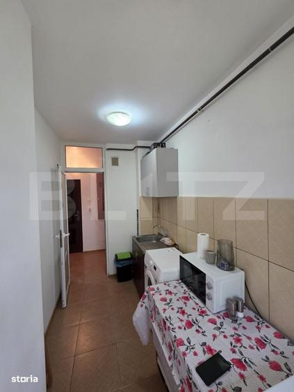 Garsonieră decomandată în Central