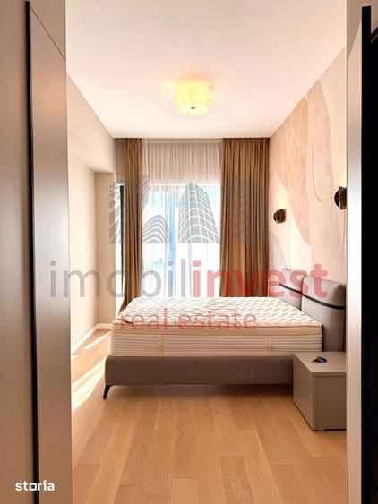 Apartament cu 3 camere, mobilat în Tei