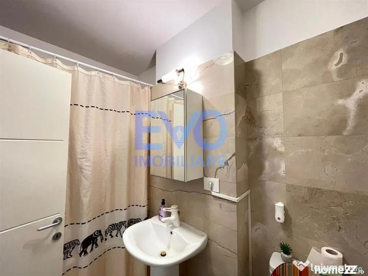 Apartament cu 2 camere semidecomandat în Tătărași