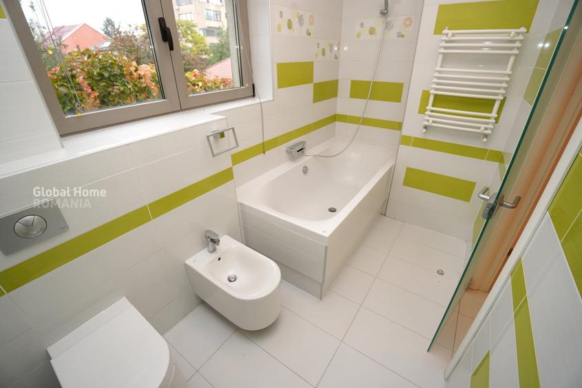 Casă individuală cu 7 camere cu Canalizare în Băneasa