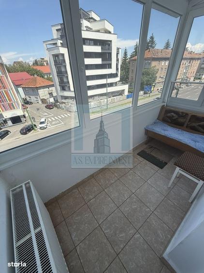 Apartament cu 2 camere decomandat în Centrul Civic