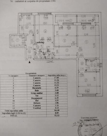 Apartament cu 4 camere semidecomandat, mobilat în Alexandru cel Bun