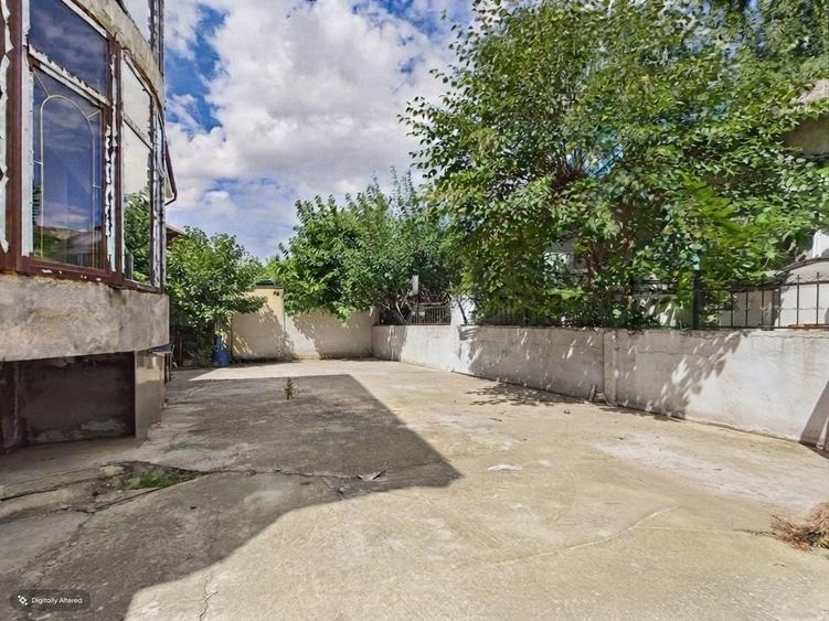 Spațiu comercial, de 940 mp, în Calea Aradului