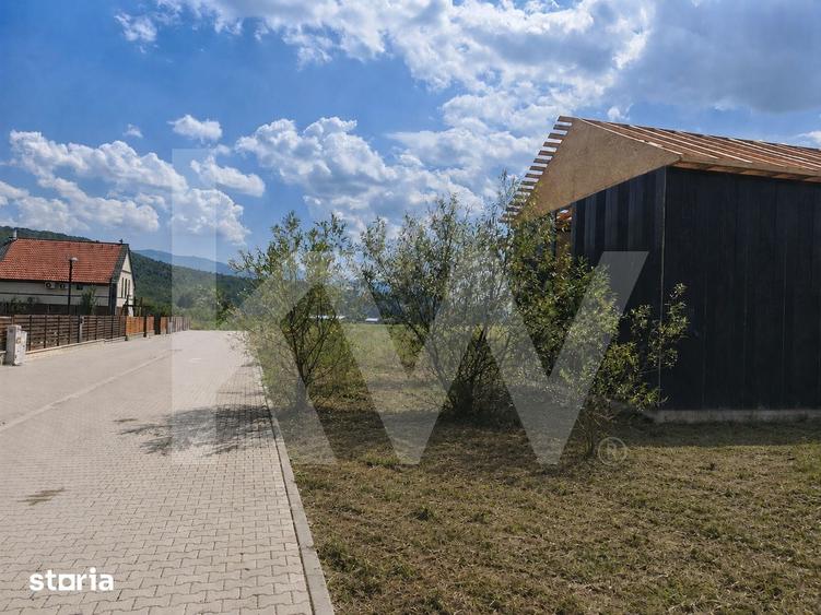 Casă cu 3 camere cu Teren 470 Mp în Central