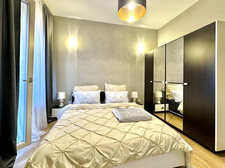 Apartament cu 4 camere decomandat, mobilat în Take Ionescu