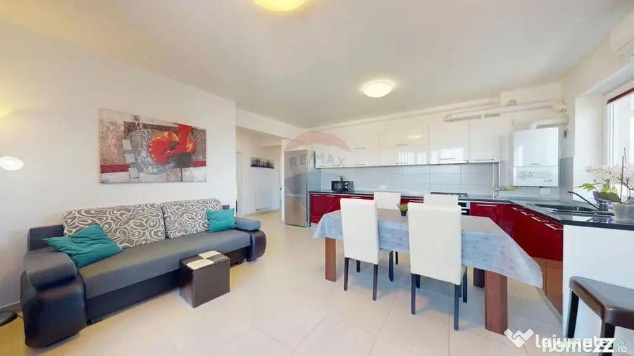 Apartament cu 3 camere decomandat în Avantgarden