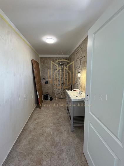 Casă individuală cu 5 camere cu Canalizare în Tunari