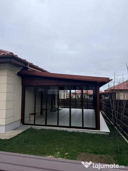 Casă cu 3 camere cu Teren 400 Mp în Central