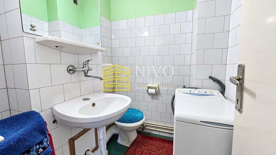 Apartament cu 3 camere decomandat în Ultracentral