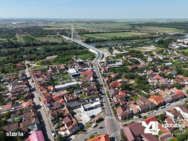 Casă cu 3 camere cu Teren 749 Mp în Central
