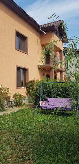 Casă cu 4 camere cu Teren 320 Mp în Central