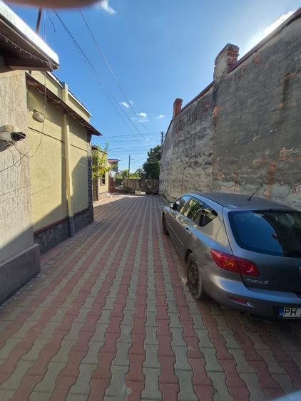 Casă cu 5 camere cu Teren 1000 Mp în Rudului