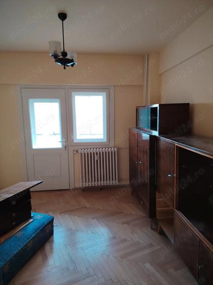 Apartament cu 3 camere decomandat în Iosefin