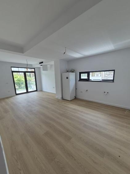 Apartament cu 2 camere decomandat în Dacia