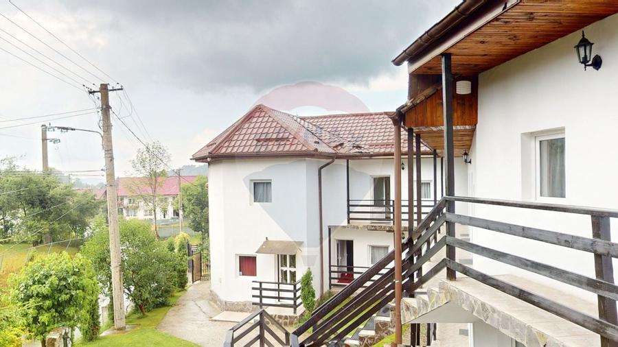Hotel/Pensiune, de 310 mp, în Bran