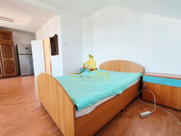 Apartament cu 3 camere semidecomandat, mobilat în Gheorgheni