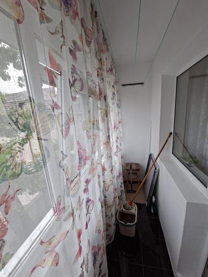 Apartament cu 2 camere decomandat în Exterior Vest