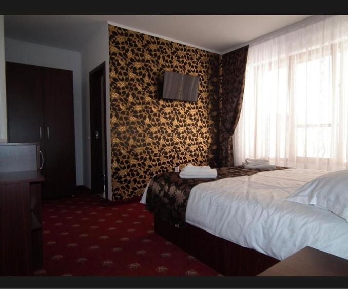 Spațiu comercial, de 460 mp, în Central