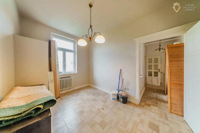 Apartament cu 4 camere decomandat în Ultracentral