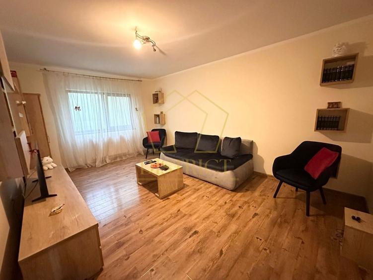 Apartament cu 3 camere semidecomandat, mobilat în Șagului