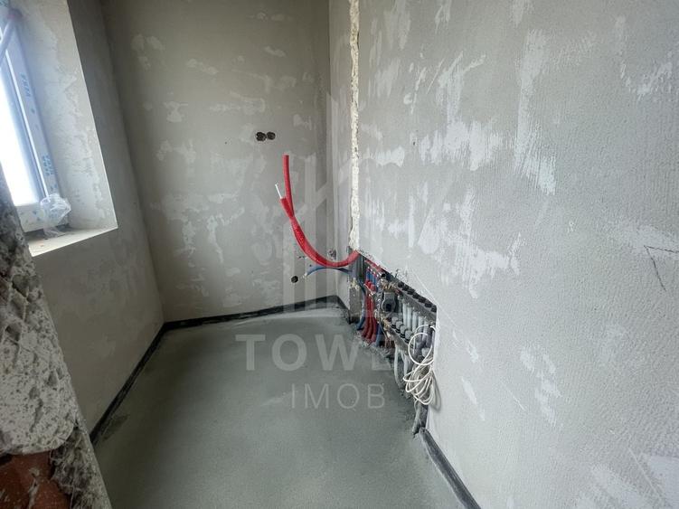 Casă individuală cu 4 camere cu Canalizare în Șura Mică